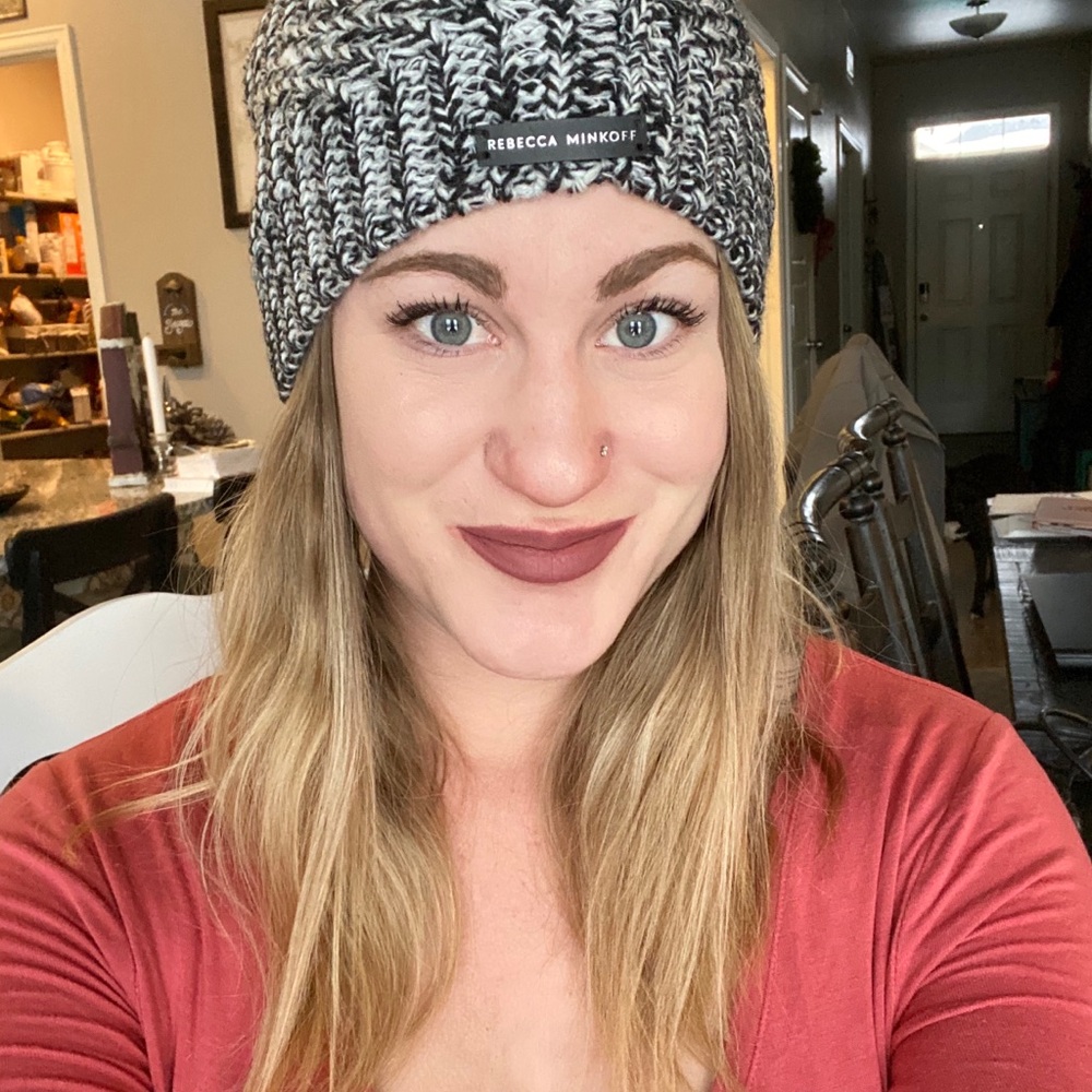 Meet your Posher, Heather